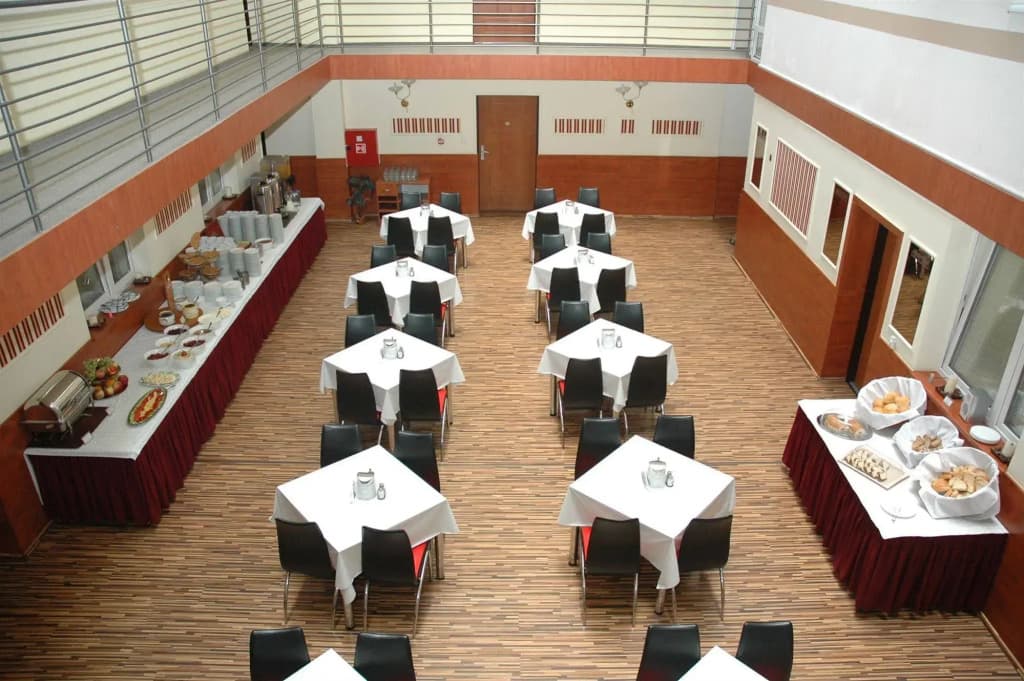 Atlantic Hotel - photo 18