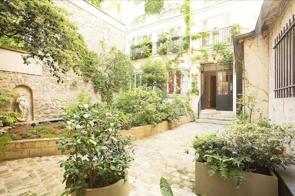 Garden Loft - AC -Wifi - photo 11