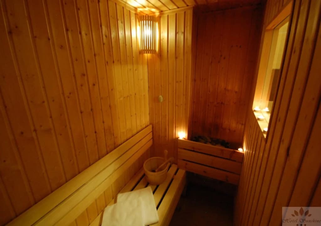 Sunshine Hotel - Budapest - photo 21