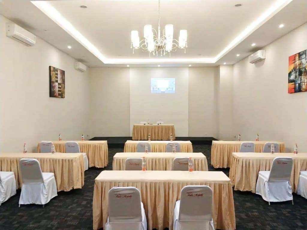 Kuta Majesty Hotel - photo 15