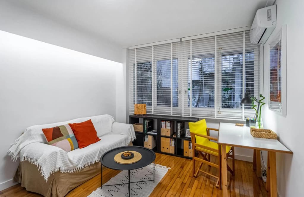 Lovely studio in Likavitos Hill - photo 3