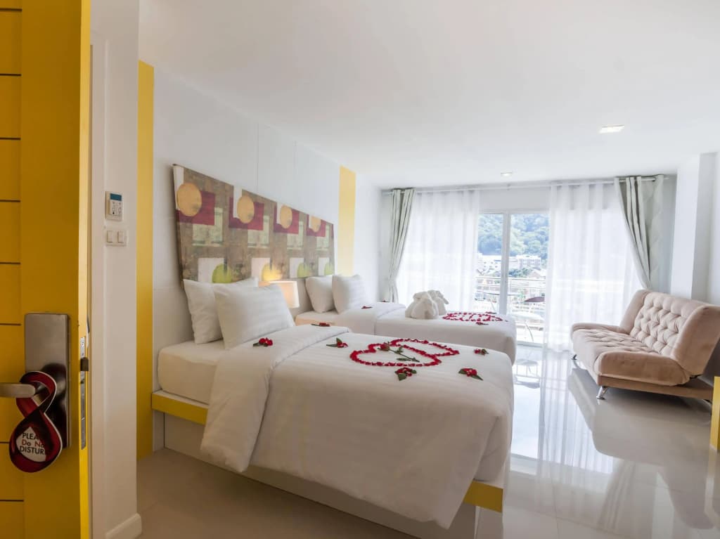 Patong Platinums - photo 8