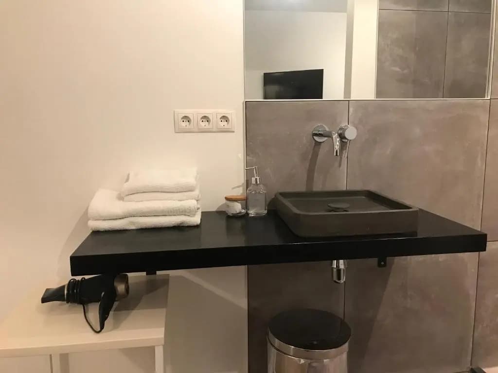 B&B Midtown Amsterdam suites - photo 6
