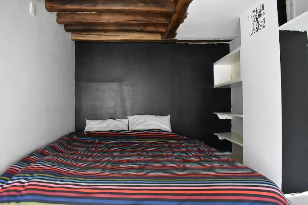 Studio Apartment in Saint-germain-des-prés & Saint-michel - photo 3
