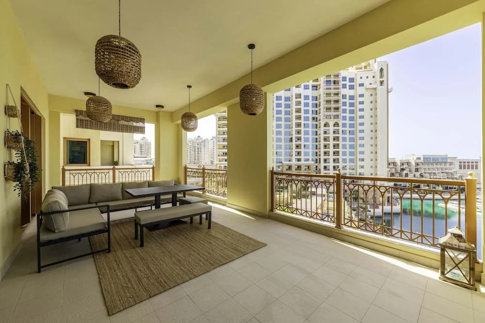 Maison Privee - Exclusive Apt with Seafront Views over Palm Jumeirah - photo 8