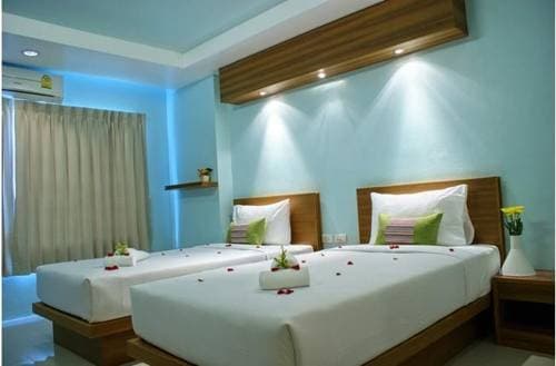 Paradise Beach Resortel - photo 7