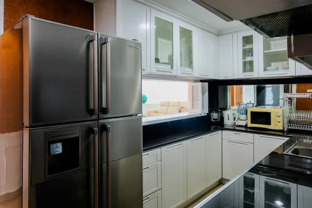 Spacious 2BR Park Royale Apartment - photo 23