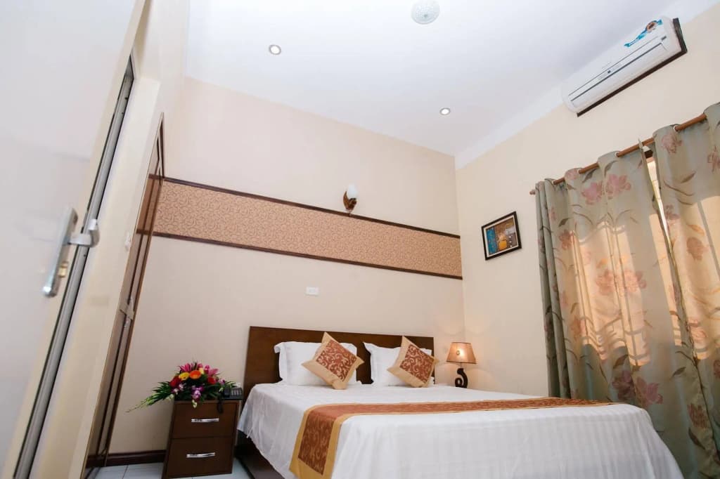 A Dong Hotel - photo 7