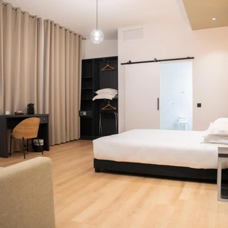 Hotel Verlain - photo 28