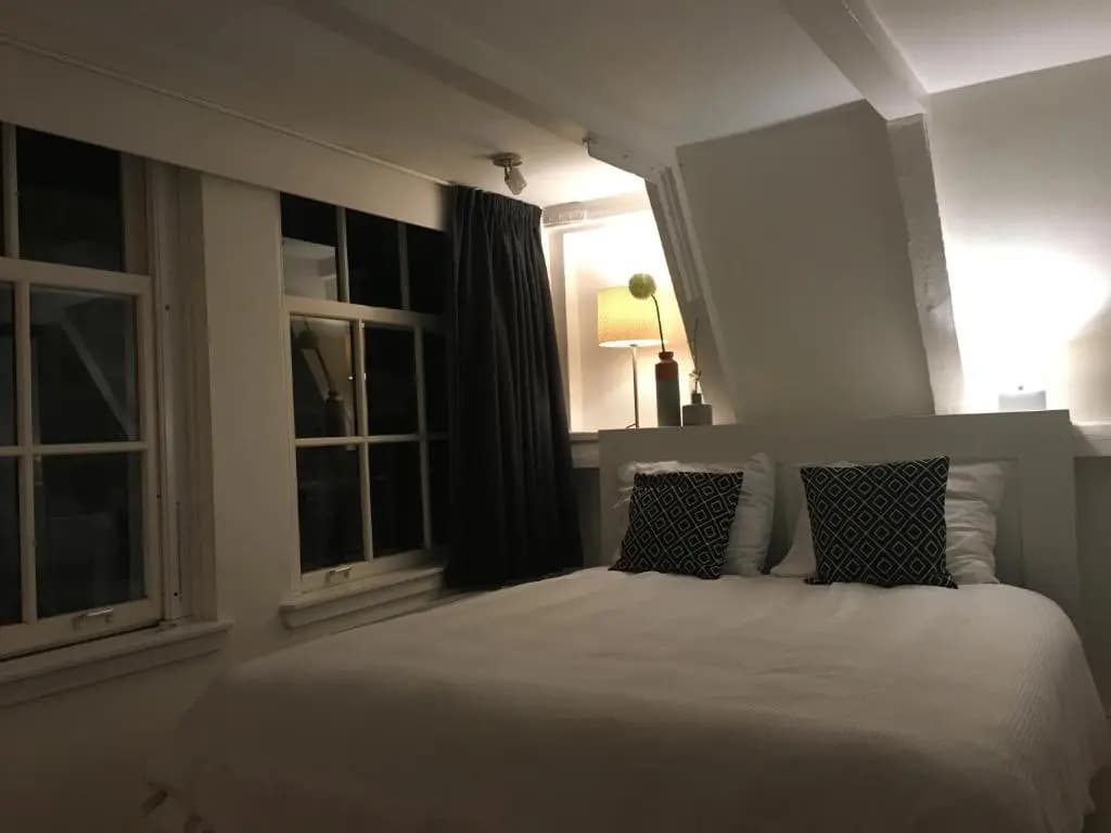 Nine Streets Inn - photo 5