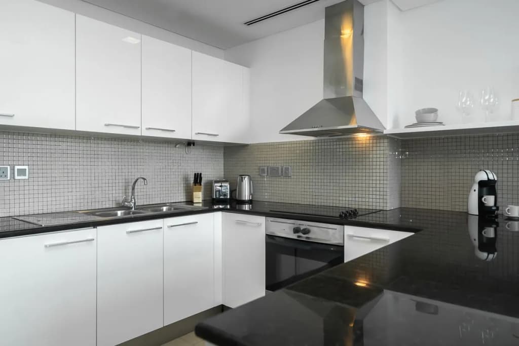 Spectacular Duplex In Difc - photo 15
