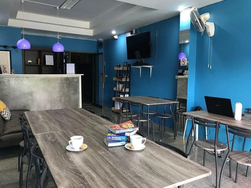 Coasters Hostel and Cafe - photo 20