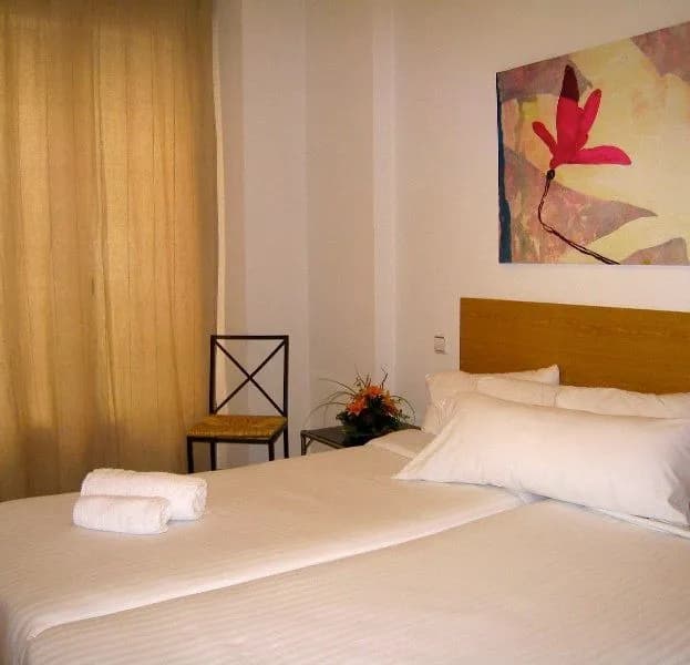 Apartamentos H2 Gran Via - main photo