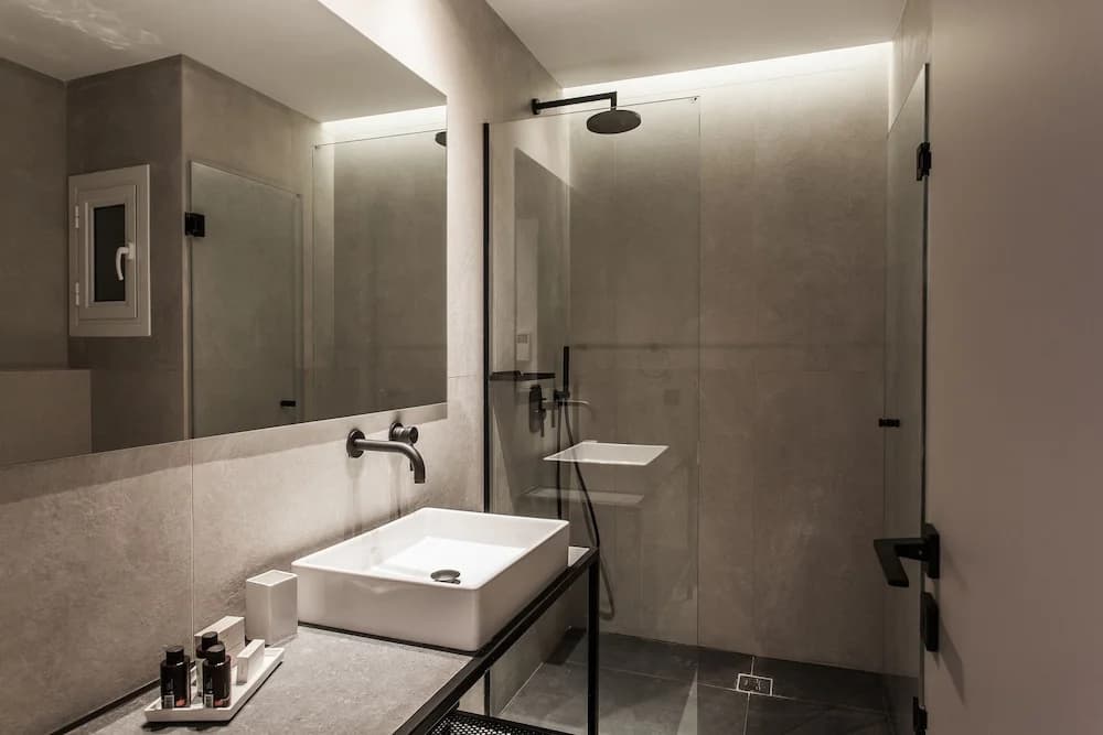 UPSTREET Modern Minimalist 3BD Apt-Hilton - photo 6