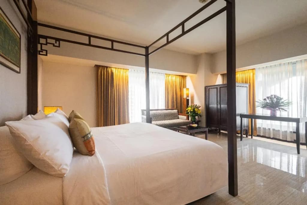 Indra Regent Hotel - photo 40