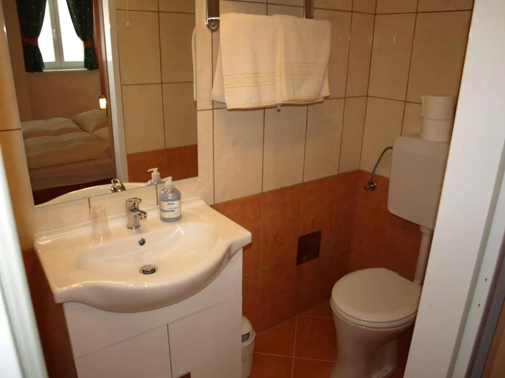 Pension Liechtenstein Apartments II - photo 8