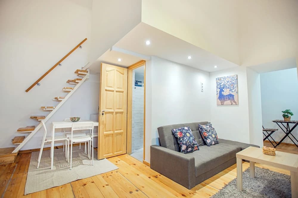 Cute gallery flat in Budapest Pearl - photo 1