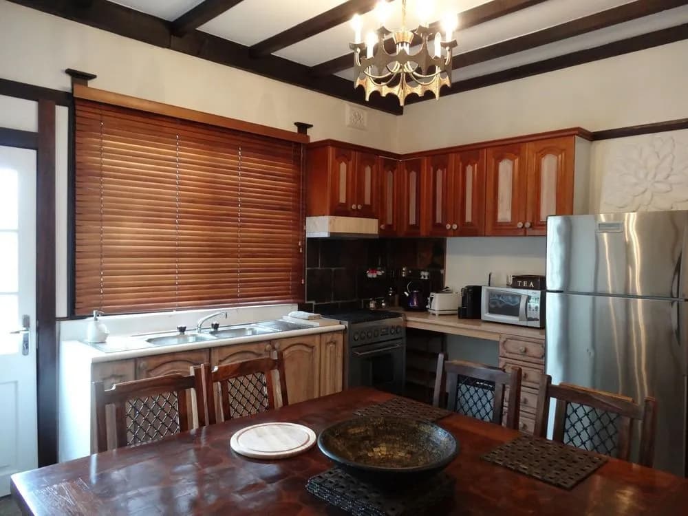 Corner Manor Leura - photo 13