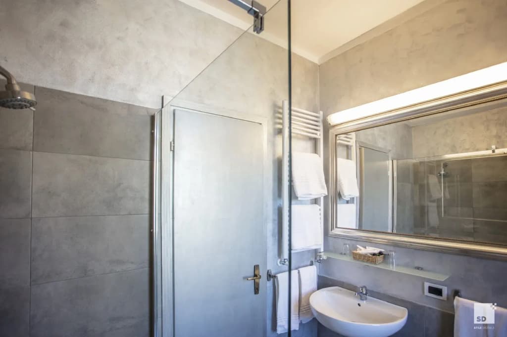 Admiral Hotel - photo 11