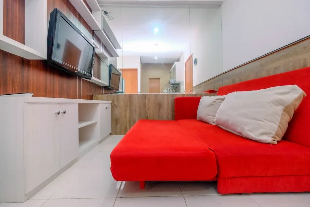 Minimalist & Comfy 2BR @ Titanium Square Apartment - photo 2