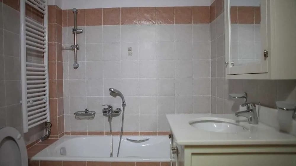 Lak Nirvana's Homes - photo 9