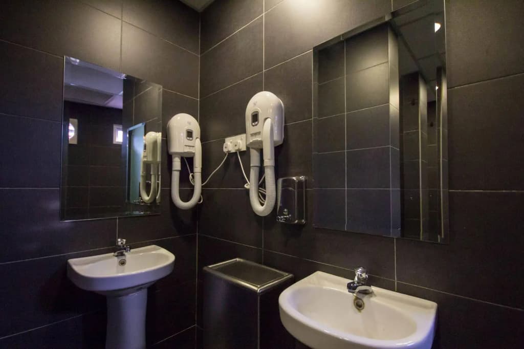 M Qube Hotel - photo 7