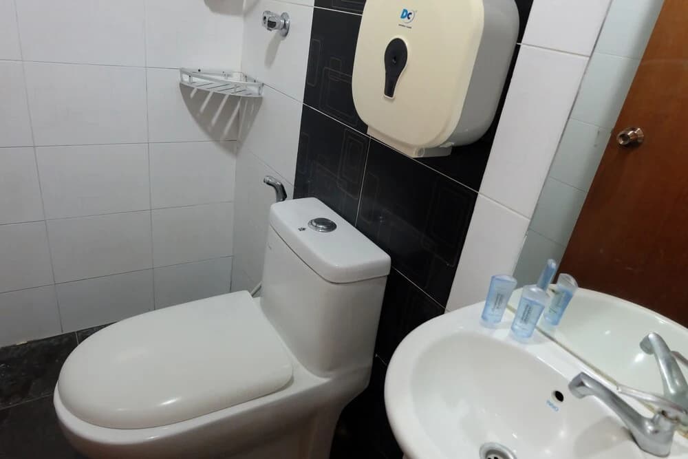 Esperanza Hotel Bukit Bintang - photo 8