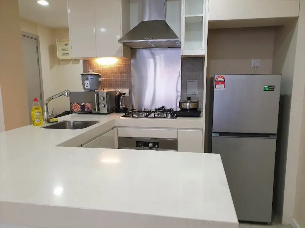 Fairlane Residences  by Sarah's Lodge - photo 17