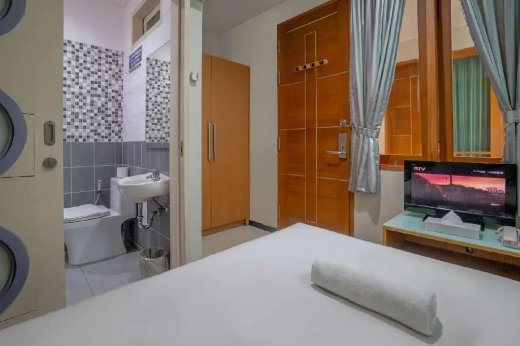 LeGreen Suite Tebet - photo 18