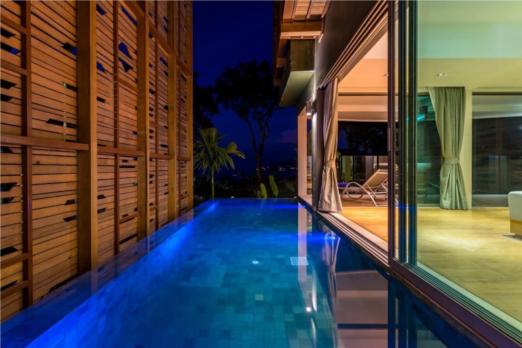 Crest Resort & Pool Villas - photo 17