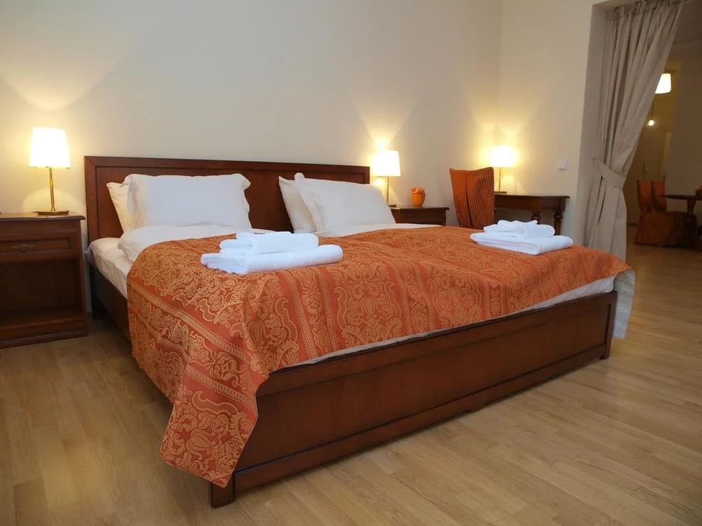 City Apartment - photo 14