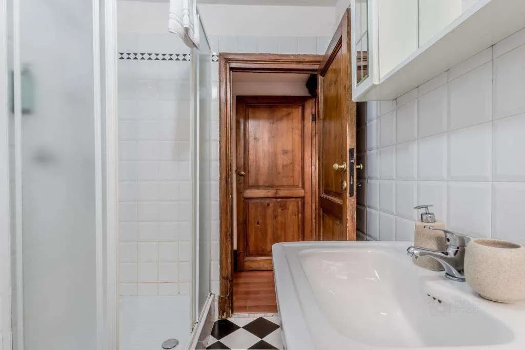 Ariana Luxury Guest House - photo 10