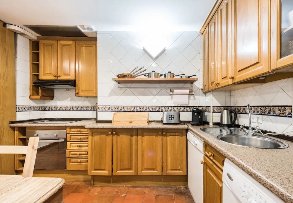 Vegas Apartment Center - photo 19