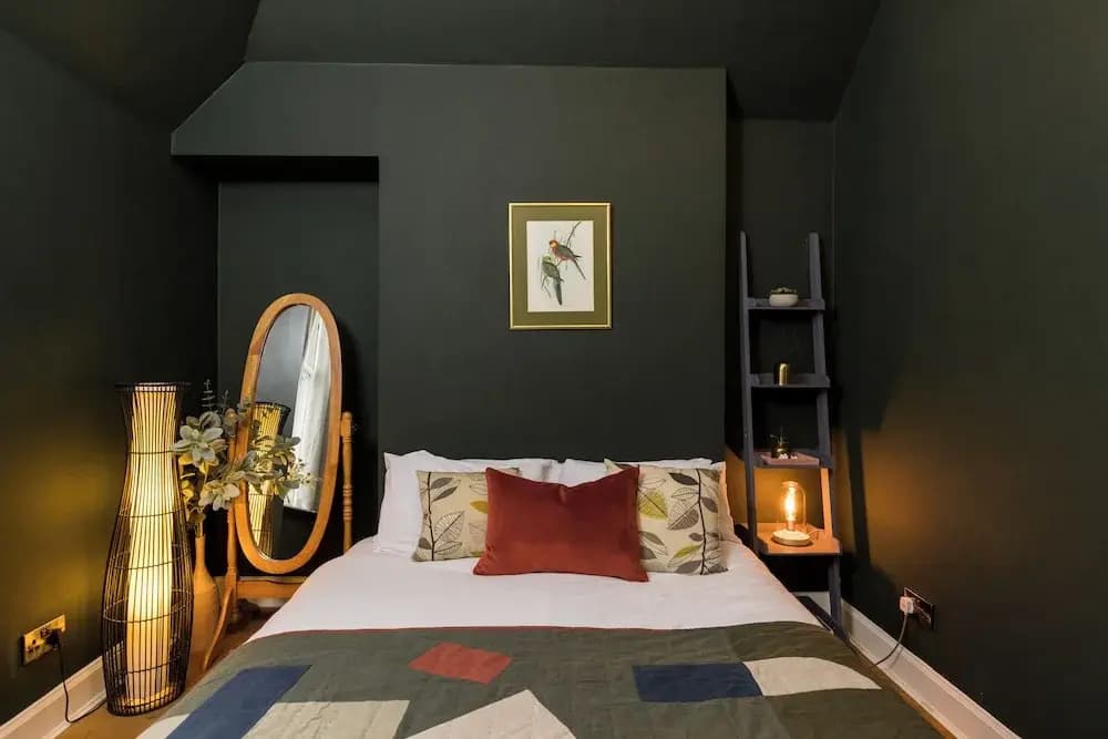 JOIVY Contemporary Cottage with Parking - photo 2