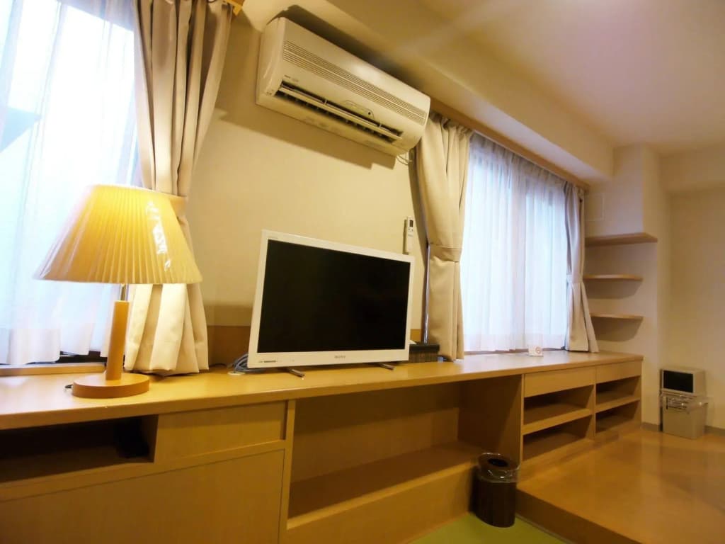 Osaka Hana Hostel - photo 5