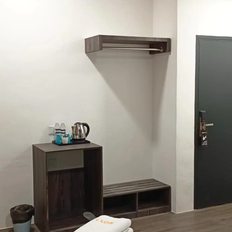 Roxy Hotel Sri Aman - photo 24