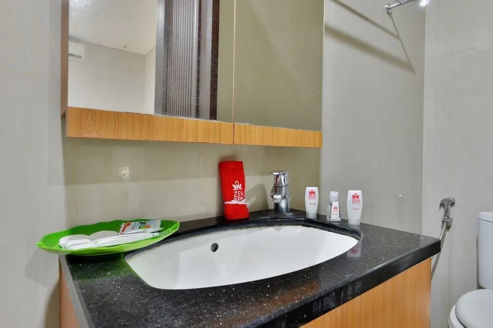 ZEN Rooms Basic Kelapa Dua Kebon Jeruk - photo 3