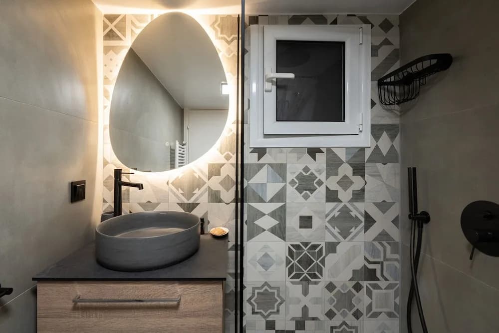 LIV - Vintage Acropolis Apartment - photo 14