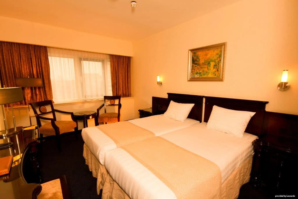XO Hotels Blue Tower - photo 9