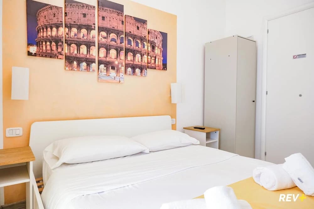 Viale Giulio Cesare Guest House - photo 14