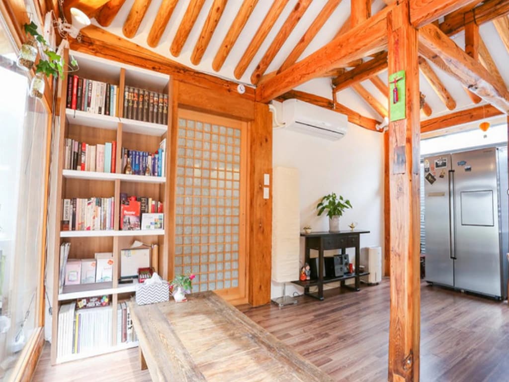 Dalzip Bukchon Hanok Guesthouse - photo 17