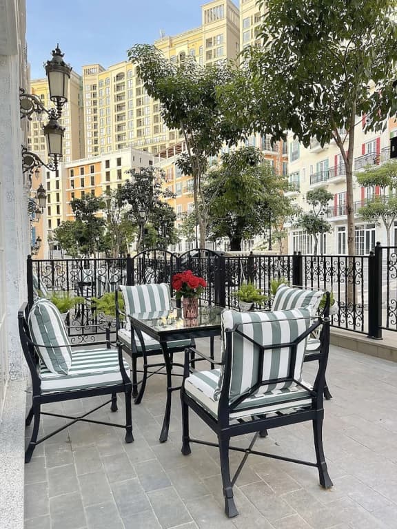 Le Bonheur Hotel - photo 20