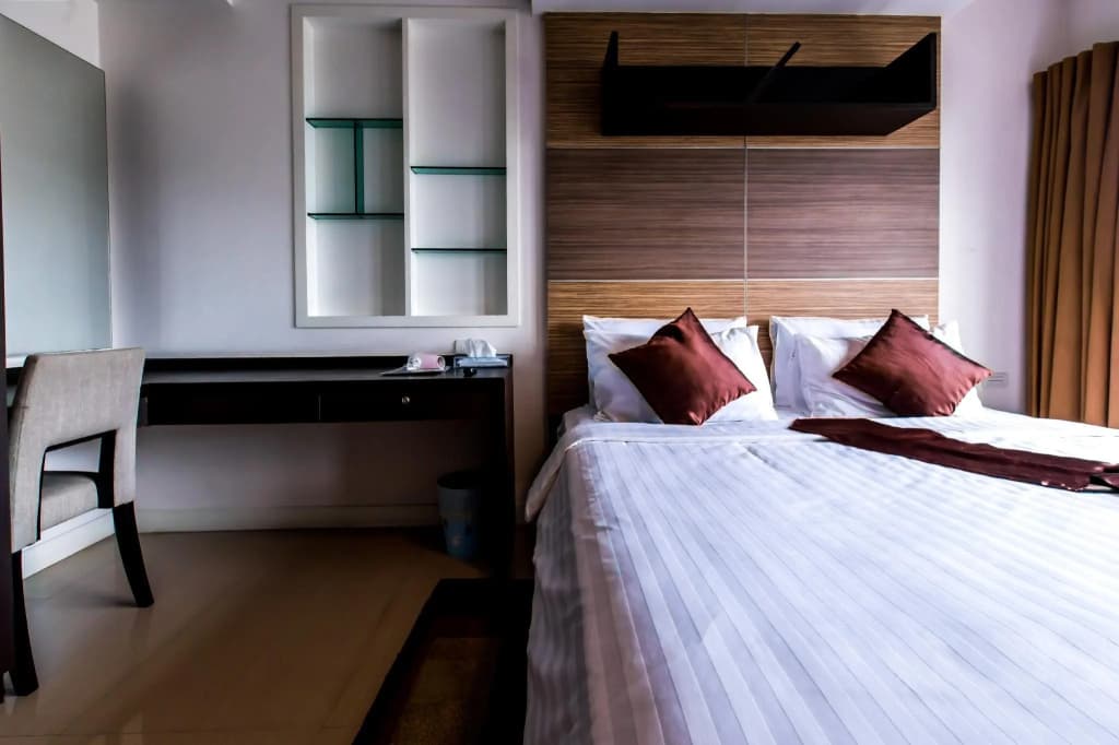 Palette Bella B All Suites Bangkok Hotel - photo 36