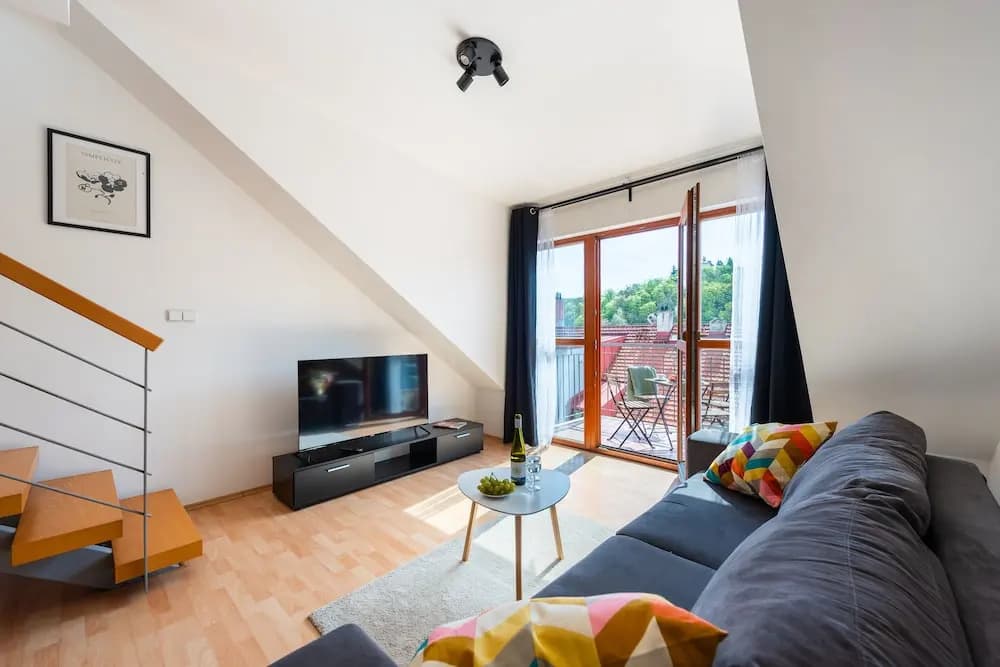 Modern apartment on Graficka - photo 2