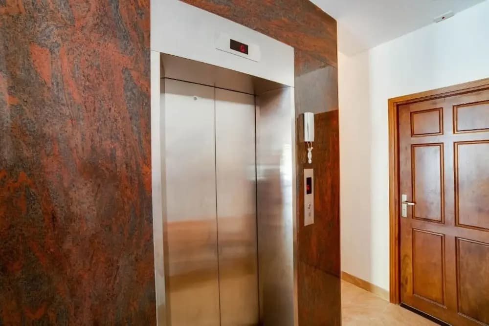 Peaceful Hotel by OYO Rooms - photo 9