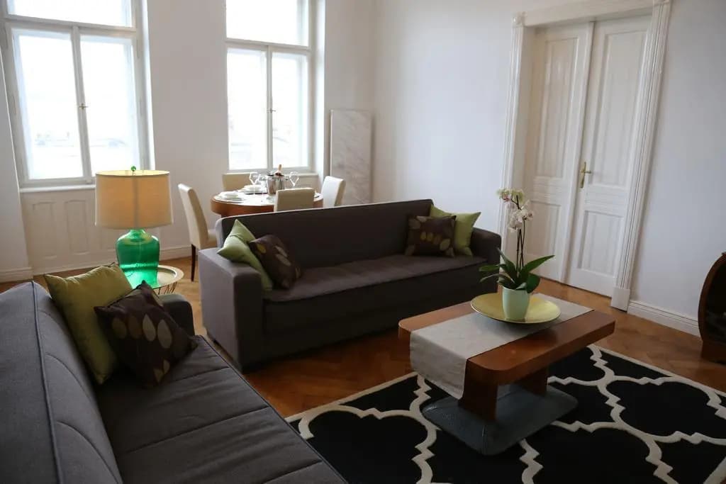 Riverfront Apartment - photo 10