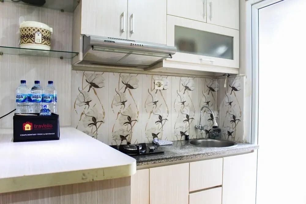 Fully Furnished and Cozy Design 1BR Green Pramuka Apartment - photo 13