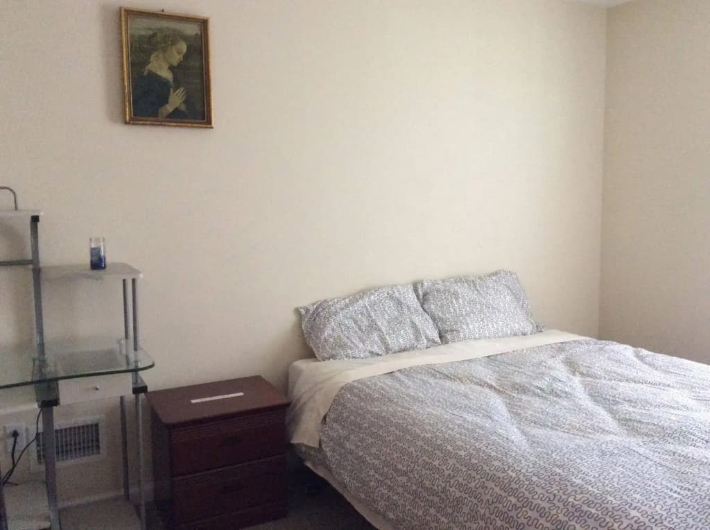 Sunny Guesthouse - photo 2
