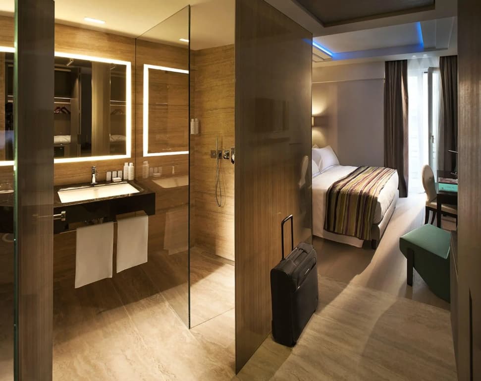 Hotel Cavour - photo 32