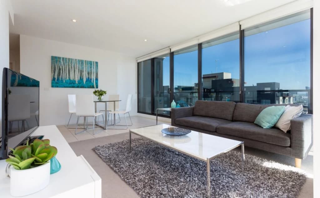 Southbank Views Deluxe Apartments - photo 3